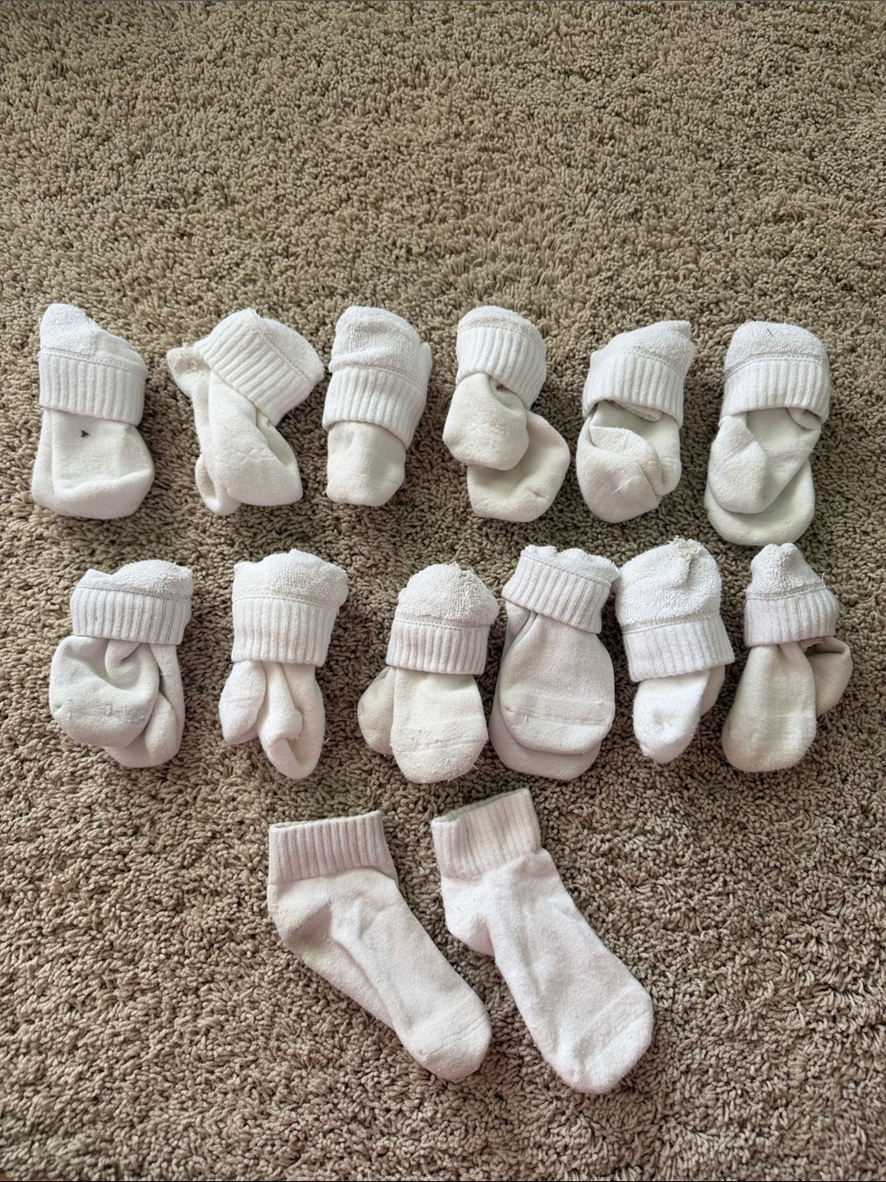 13 pairs - Jefferies (Amazon) white short socks up to size toddler 11 - so soft